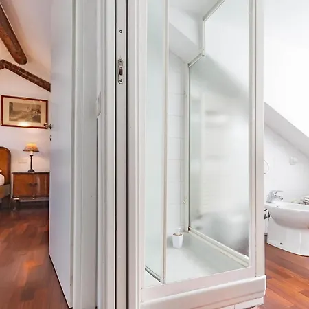 Lägenhet Attico Con Terrazzo - Skyview Milano