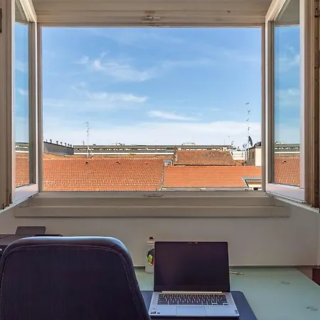 Attico Con Terrazzo - Skyview Lägenhet Milano
