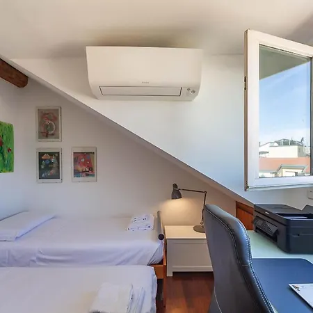 Lägenhet Attico Con Terrazzo - Skyview