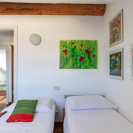 Lägenhet Attico Con Terrazzo - Skyview *
